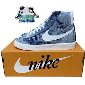 Nike Blazer Mid 77 Washed Denim WMNS sz 6 Blue Washed White